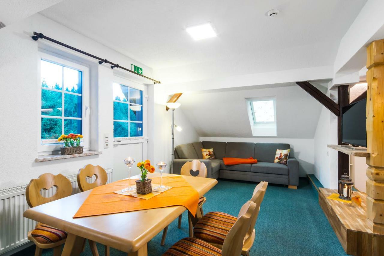 Appartements Und Ferienhaus Gasthof Kanzlersgrund Oberhof  Eksteriør billede